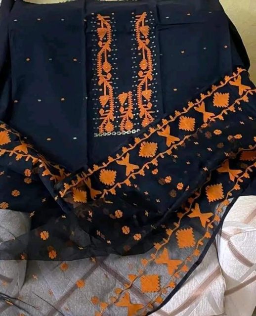 Dhakaia jamdanii