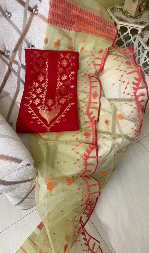 New Gorgeous Three Piece